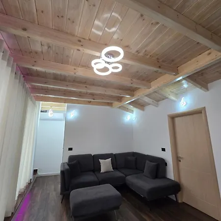 Biorn House Prázdninový dům Sarandë