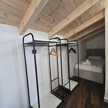 Biorn House Sarandë